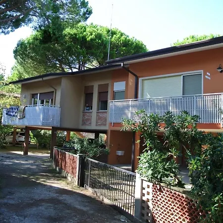 Ferienhaus Fuer 6 Personen Ca 45 Qm In Bibione, Adriakueste Italien Und Umgebung Feriehus *